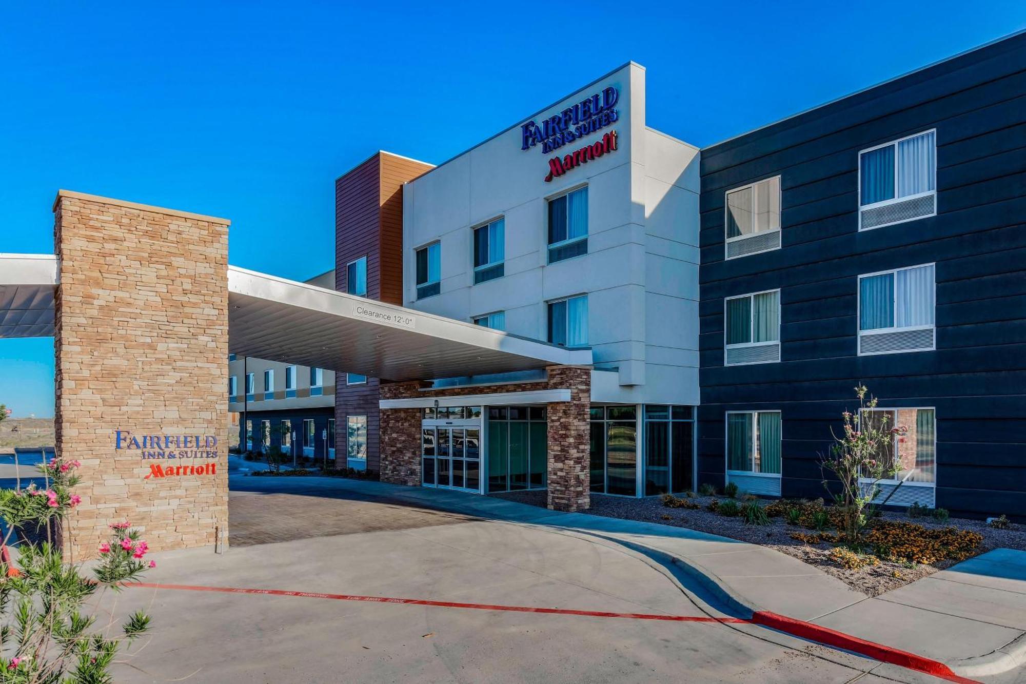Fairfield Inn & Suites By Marriott Pecos Exterior photo